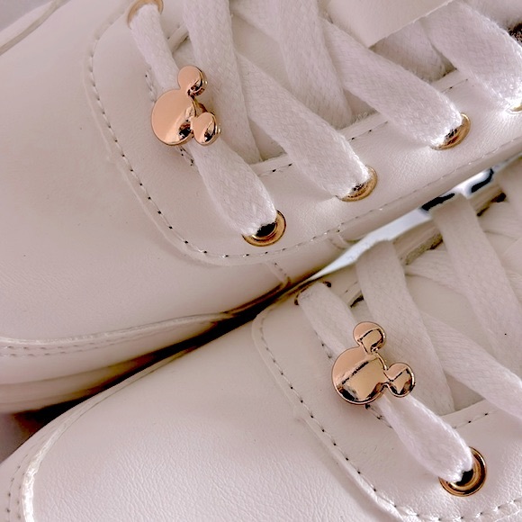 🆕 Disney Donald Duck Women’s Ltd Edition Luxury-Style Sneakers w/Gold Accents - Picture 8 of 11